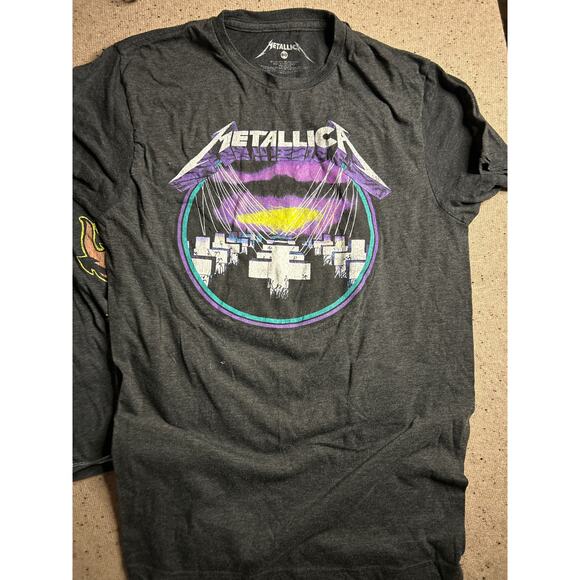 Women’s Band T-Shirt Lot Various Sizes | Rock Pop Graphic Tee Bundle - Picture 7 of 10